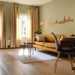 https://bnb-antwerpen-chique.hotelsghent.com