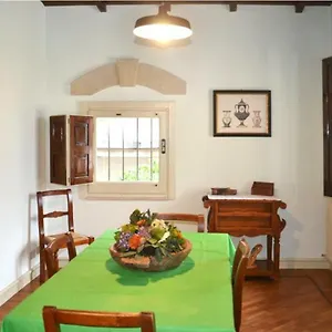 https://casa-vacanze-ayroldi.lecce-hotels.com