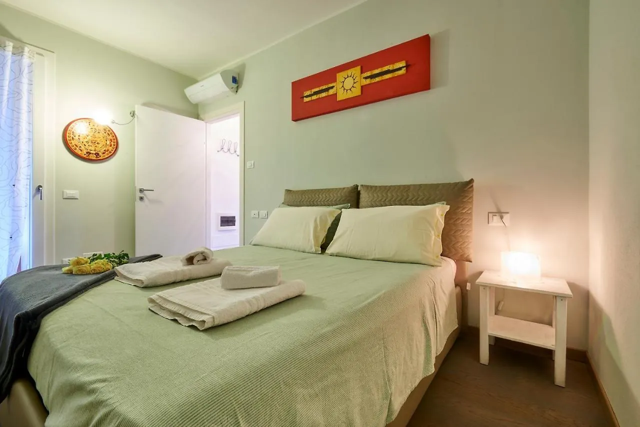 Il Sole House Villa Lierna 0*,  Italy